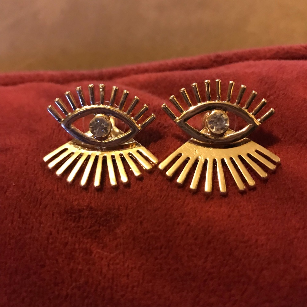 Eye & Eyelash double back stud earrings - Picture 8 of 8